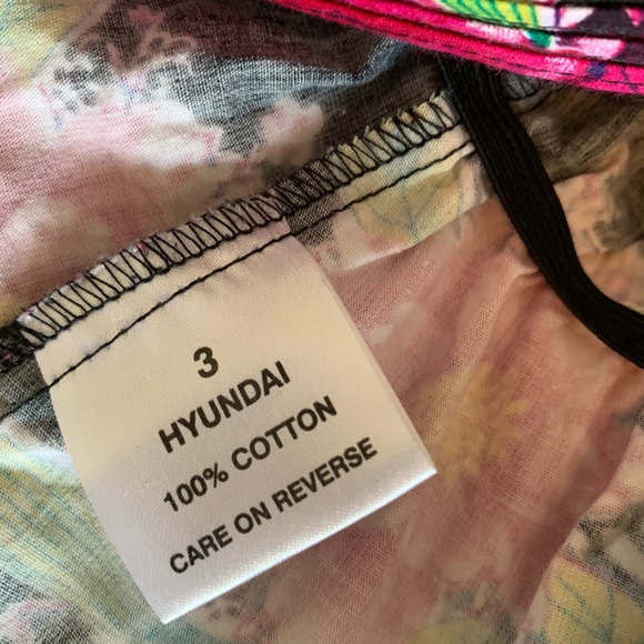 Unique fitted jacket with Chinoiserie details - Picture 6 of 9